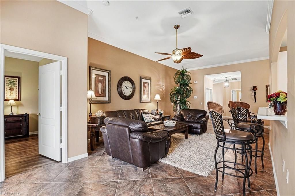1230 Sweetwater Ln, Unit 2208, Naples, FL 34110 Photo