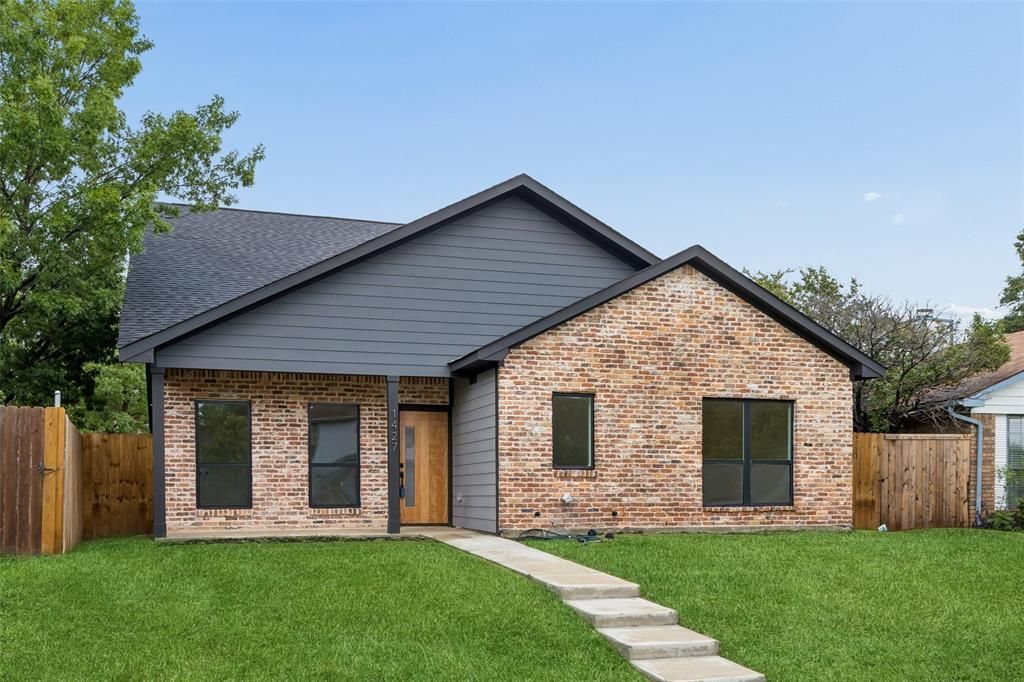 1427 Smokehouse Street, Mesquite, TX 75149 Main Photo