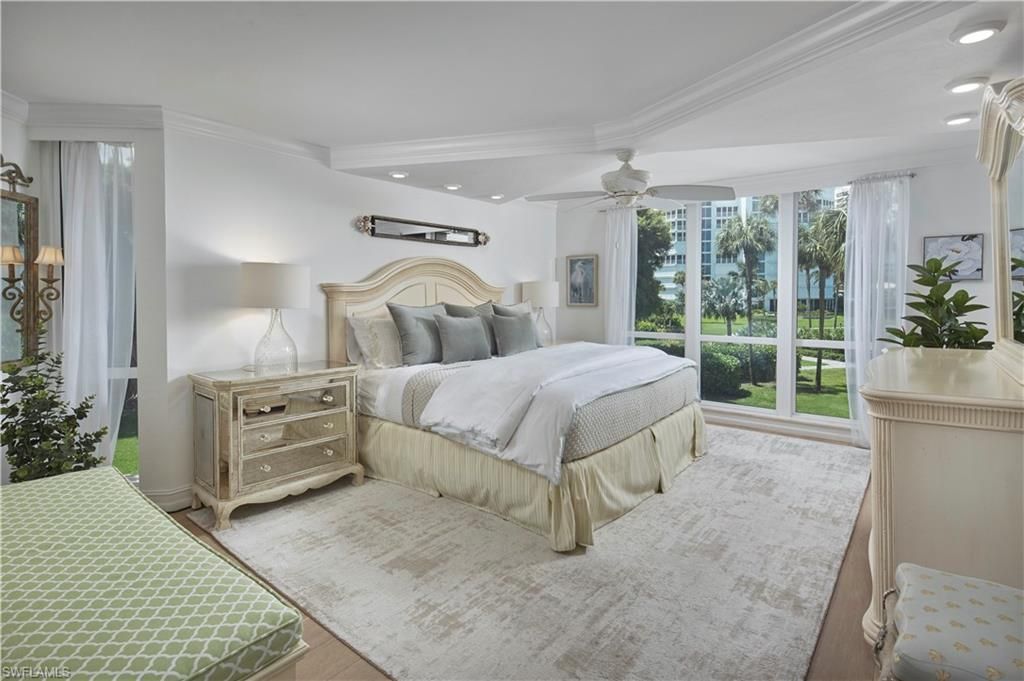 4551 Gulf Shore Blvd N, Unit 204, Naples, FL 34103 Photo