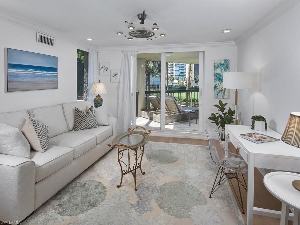 4551 Gulf Shore Blvd N, Unit 204, Naples, FL 34103 Photo