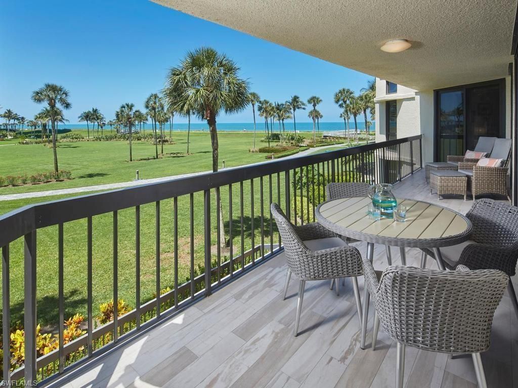 4551 Gulf Shore Blvd N, Unit 204, Naples, FL 34103 Photo
