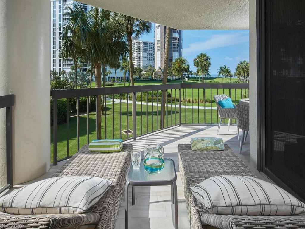 4551 Gulf Shore Blvd N, Unit 204, Naples, FL 34103 Photo