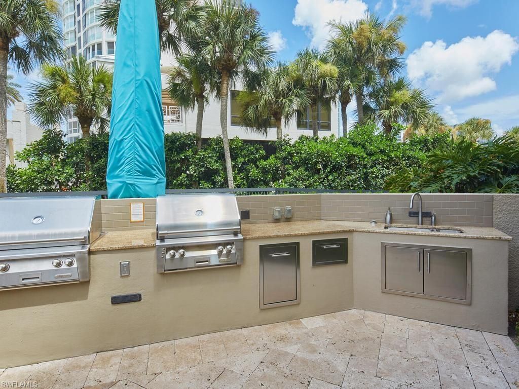 4551 Gulf Shore Blvd N, Unit 204, Naples, FL 34103 Photo