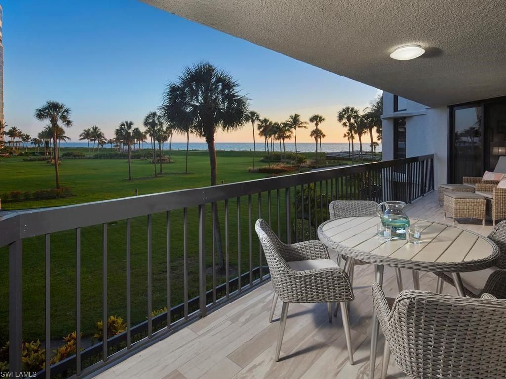 4551 Gulf Shore Blvd N, Unit 204, Naples, FL 34103 Photo