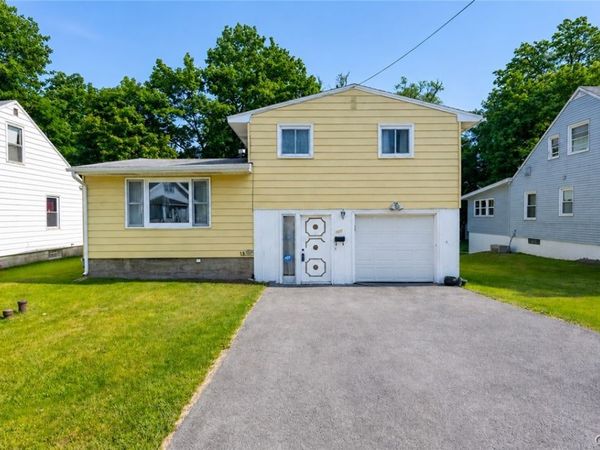 510 Atlantic Avenue , Syracuse, NY 13207