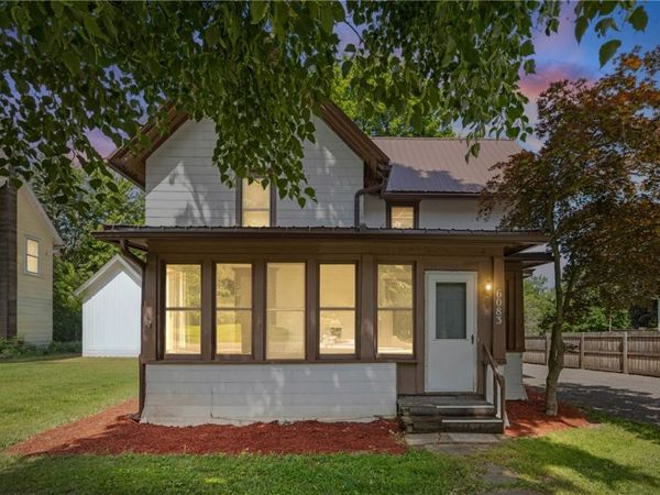 6083 State Route 21 , Williamson, NY 14589