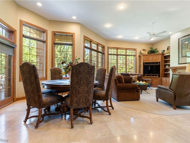 1544 Pilgrims Knob SE, Canton, OH 44709 Photo 13
