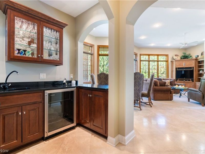 1544 Pilgrims Knob SE, Canton, OH 44709 Photo 15