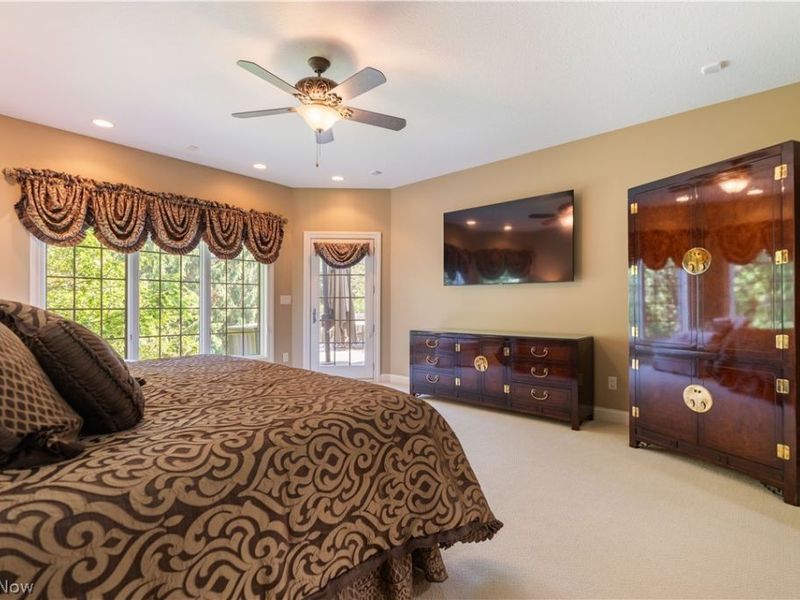 1544 Pilgrims Knob SE, Canton, OH 44709 Photo 23