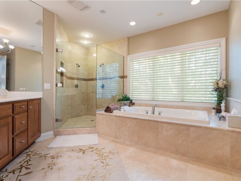 1544 Pilgrims Knob SE, Canton, OH 44709 Photo 25
