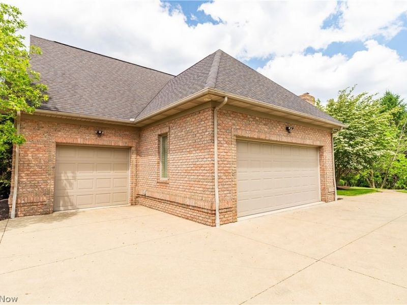 1544 Pilgrims Knob SE, Canton, OH 44709 Photo 42
