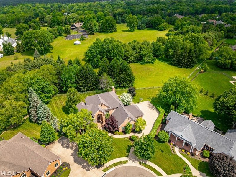 1544 Pilgrims Knob SE, Canton, OH 44709 Photo 46