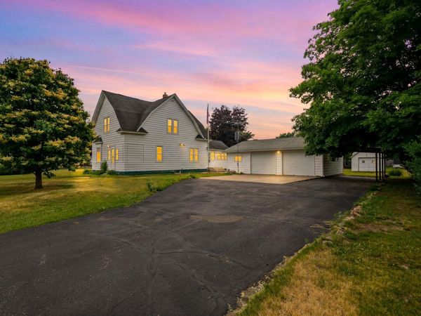 106 S 7th Street, Avoca, WI 53506