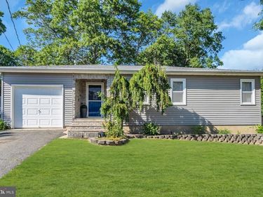 808 TAPPAN STREET, FORKED RIVER, NJ 08731