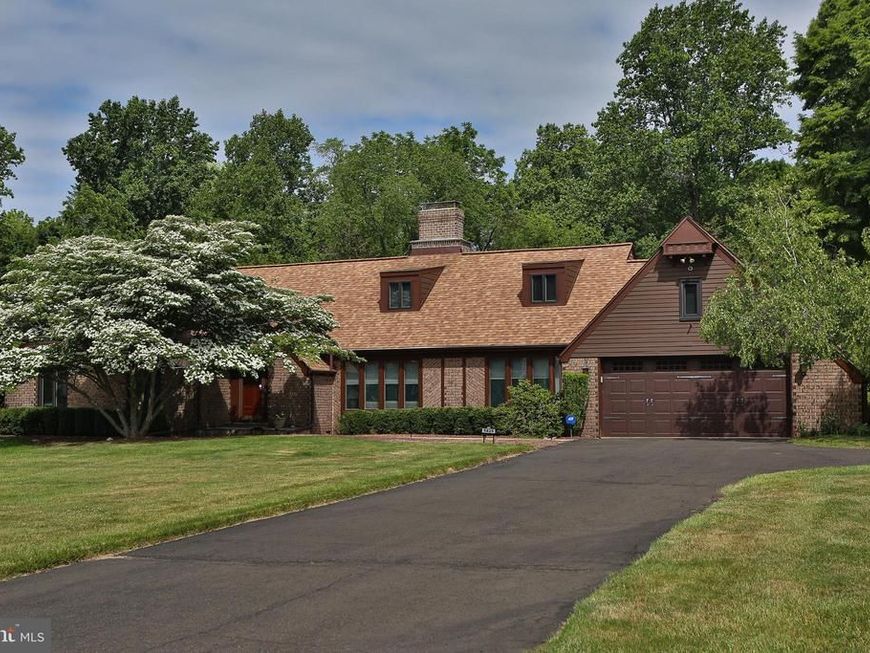 5825 S Deer Run Road , Doylestown, PA 18902 Main Photo