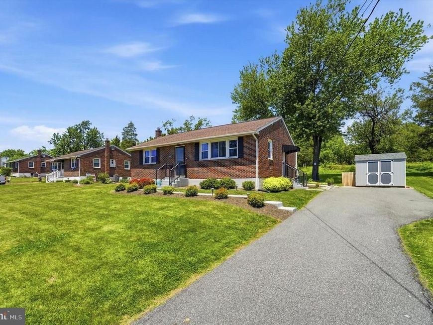 445 E Moyer Road , Pottstown, PA 19464 Main Photo