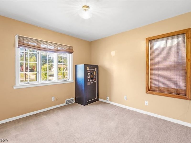 3710 W Pleasant Valley Road, Parma, OH 44134 Photo 16