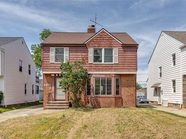 4493 Silsby Road, University Heights, OH 44118