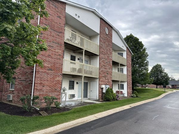 551 Leah Lane , Unit 3B, Woodstock, IL 60098