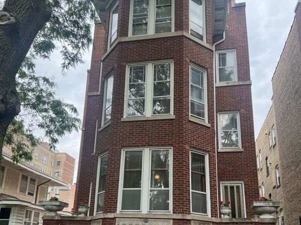1122 W COLUMBIA Avenue, Unit 1, Chicago, IL 60626