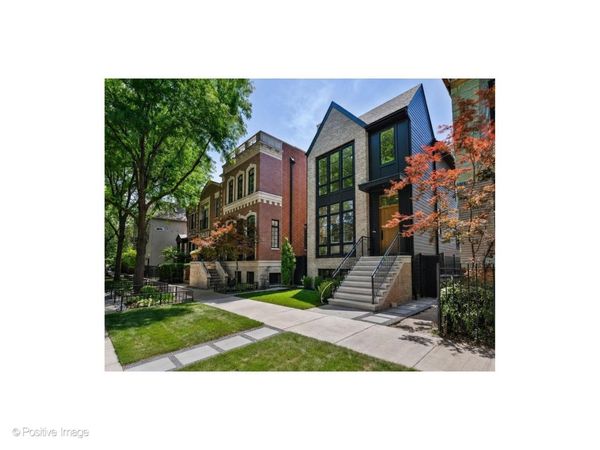1925 W School Street , Chicago, IL 60657