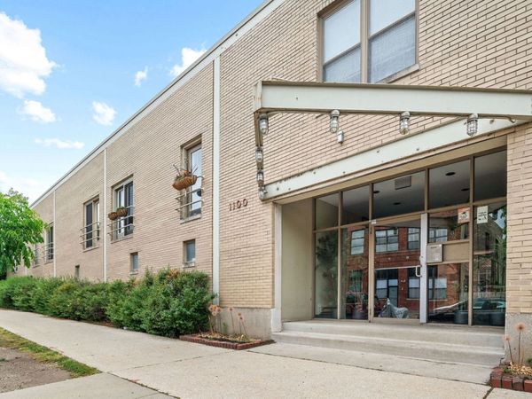 1100 W Cornelia Avenue , Unit 118, Chicago, IL 60657