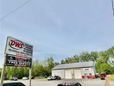 6901 State Route 90 N, Cayuga, NY 13034