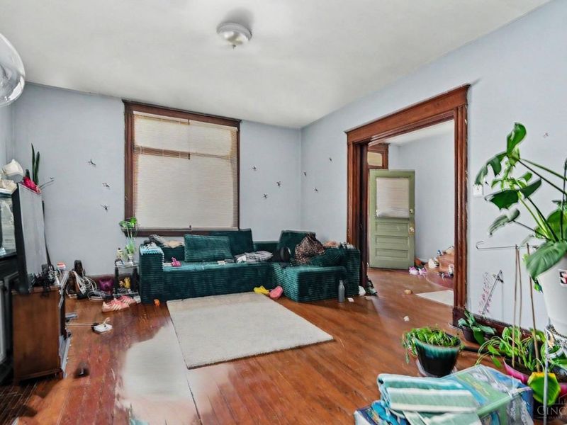 3566 Vine Street, Cincinnati, OH 45220 Photo 4