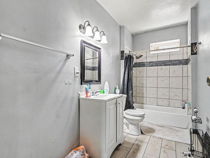 3566 Vine Street, Cincinnati, OH 45220 Photo 8