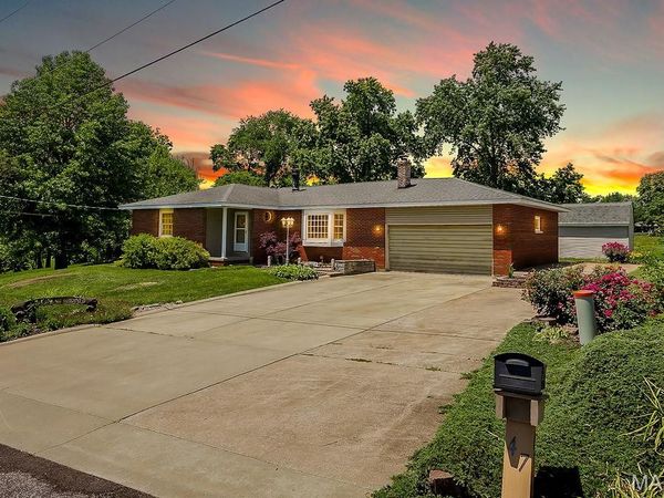 47 Eva Avenue, Cottage Hills, IL 62018