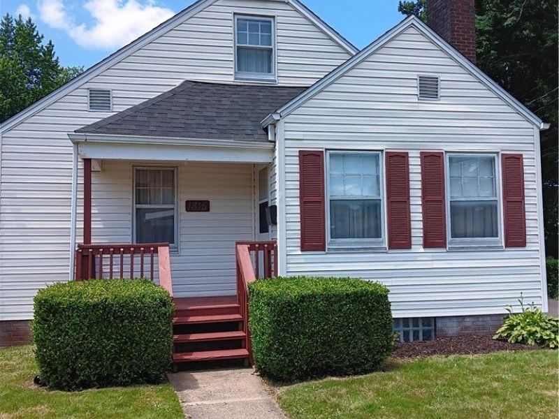 1815 Kirk Court NW, Canton, OH 44709 Photo 1