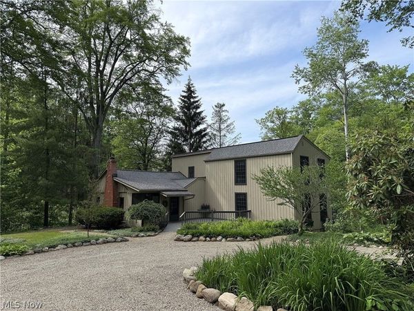 13702 Cuyahoga Trail , Novelty, OH 44072