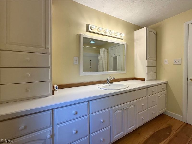 13702 Cuyahoga Trail, Novelty, OH 44072 Photo 21