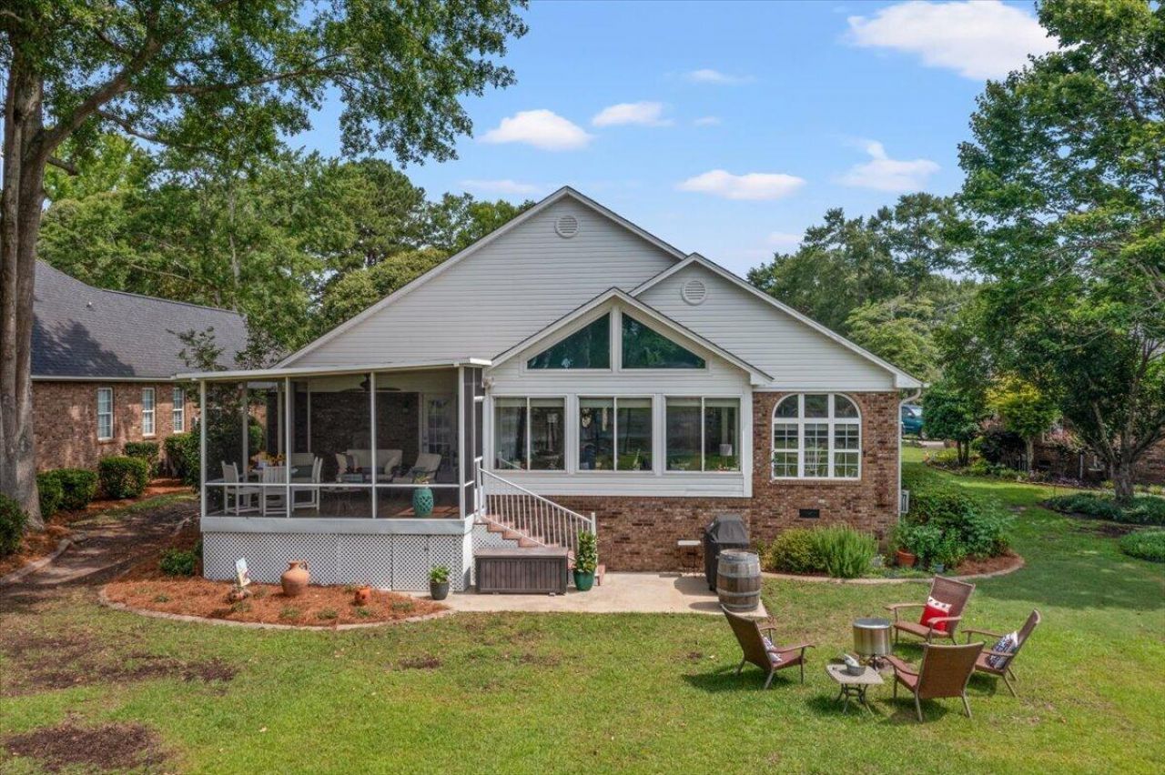 213 Ridge Lake Drive Photo 4