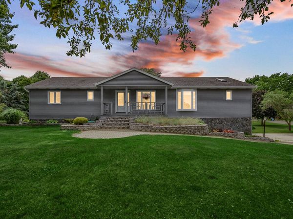 1044 S Ruth Avenue , La Porte, IN 46350