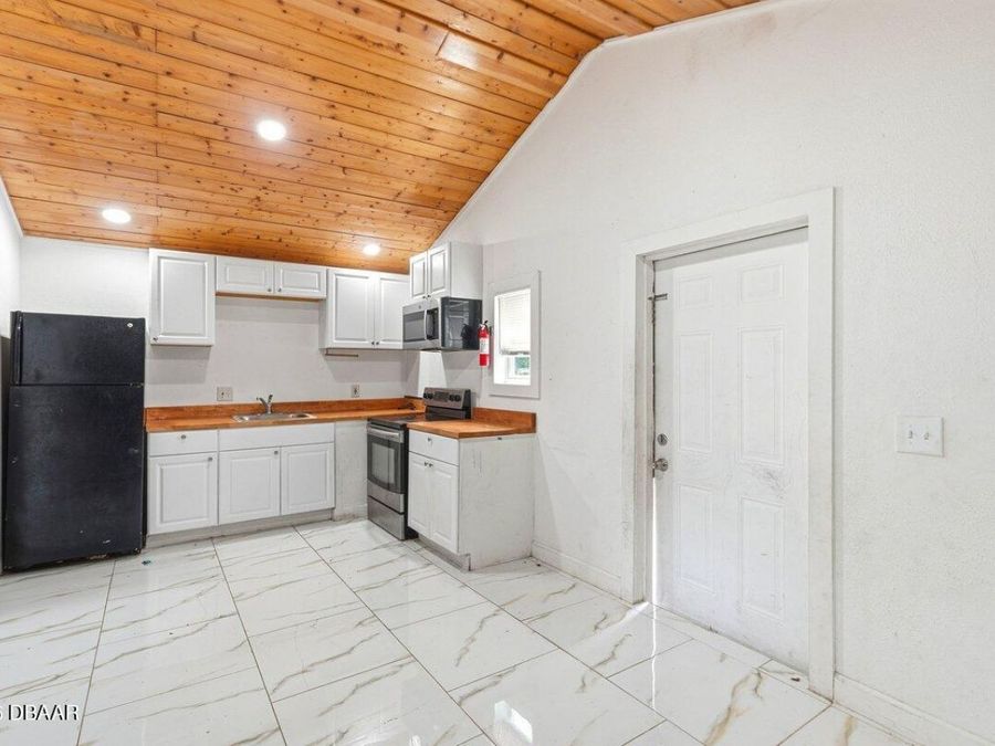 Property Image 108
