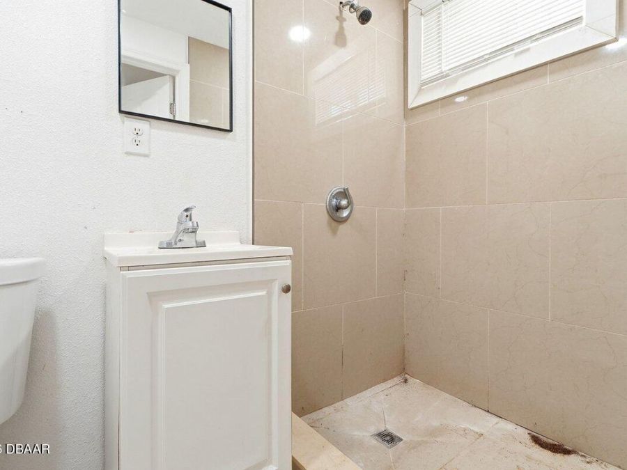 Property Image 114