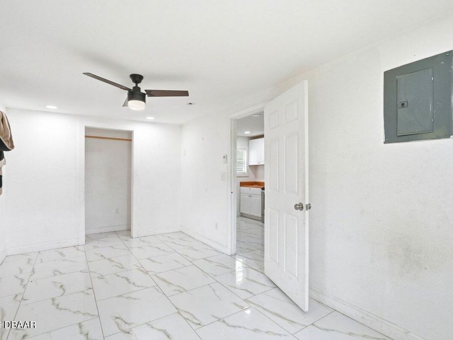 Property Image 116