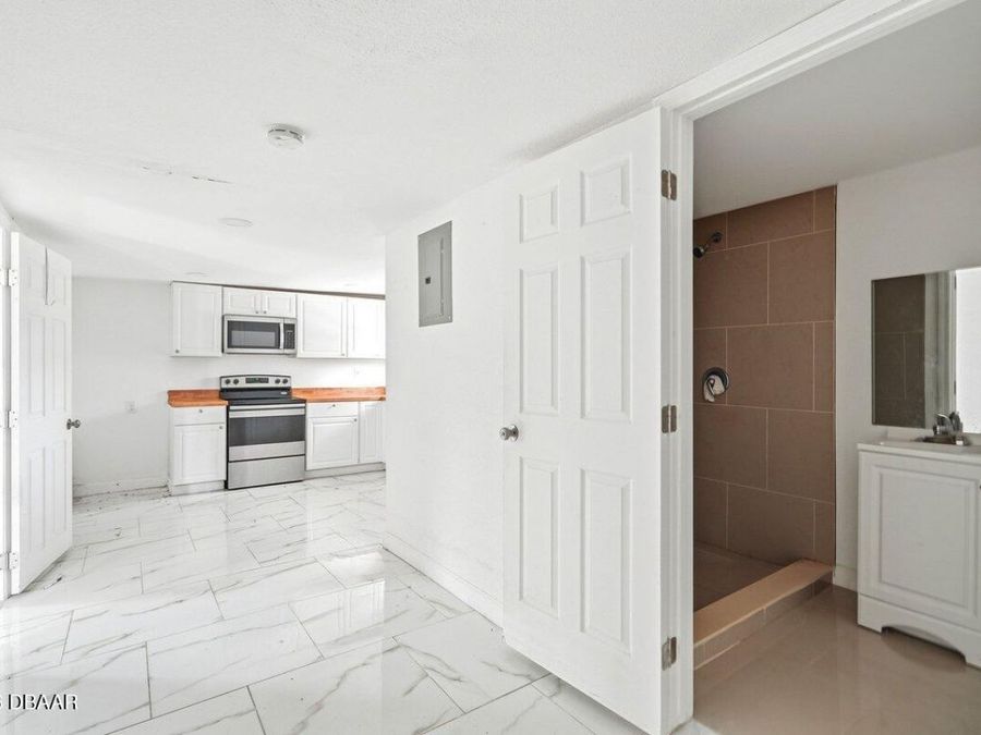 Property Image 73