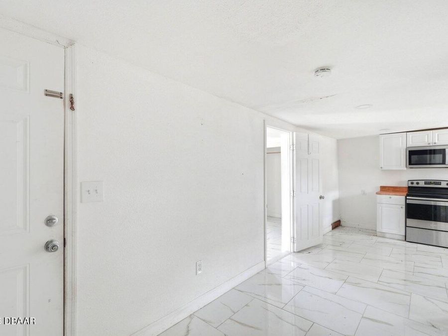 Property Image 76