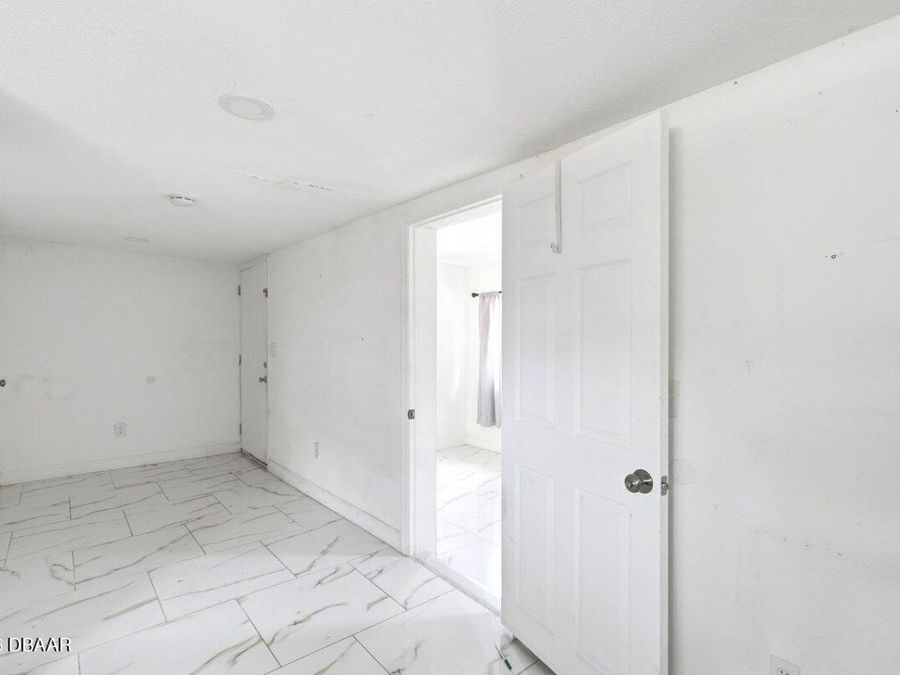 Property Image 77