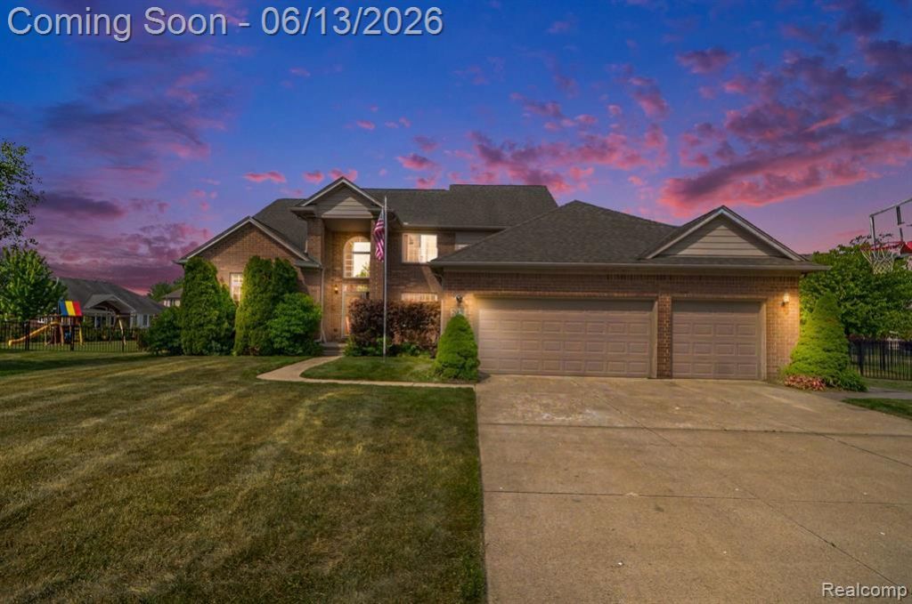 26820 Alderman Court, Harrison Township, MI 48045 Main Photo