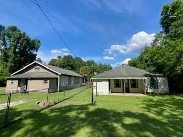 217 BEALL Street, Bogalusa, LA 70427