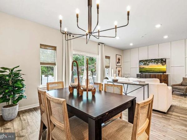 105 LARRABEE WAY, ROYERSFORD, PA 19468