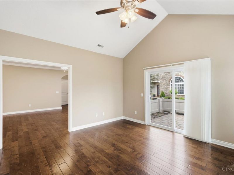 6839 Liberty Circle, Liberty Township, OH 45069 Photo 18