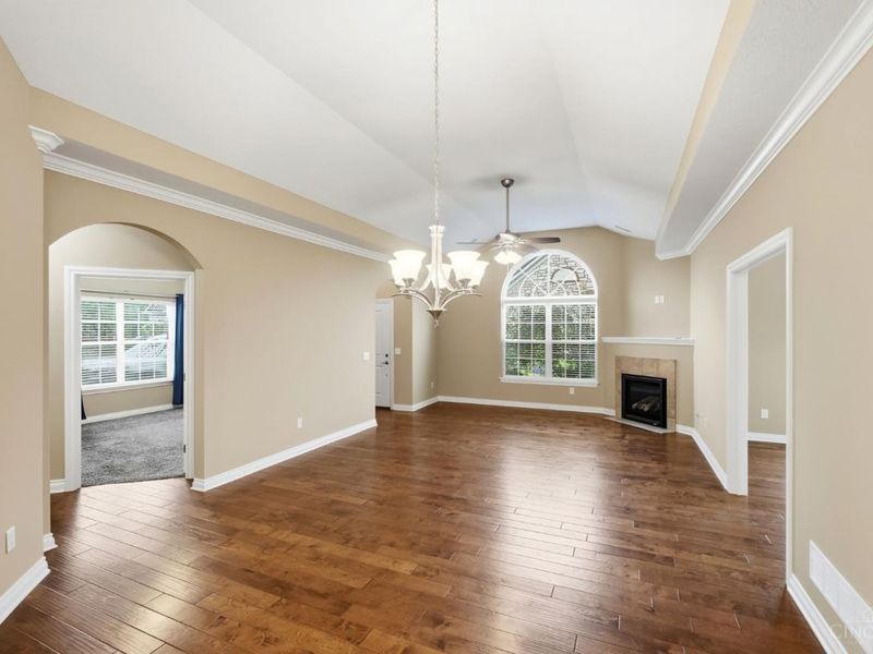 6839 Liberty Circle, Liberty Township, OH 45069 Photo 7