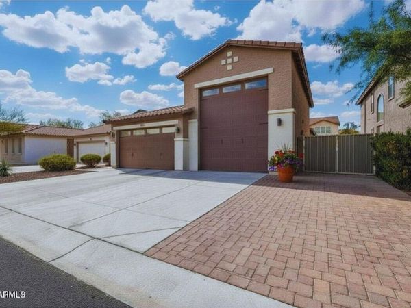 7844 W MOLLY Drive, Peoria, AZ 85383