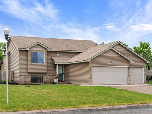 609 Bluebird Street, Mora, MN 55051