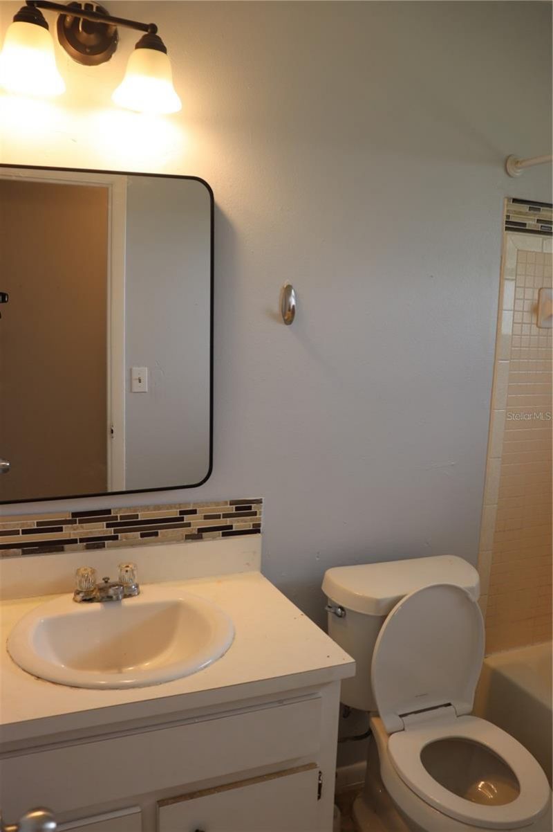 1102 Roselle Avenue , Lakeland, FL 33805 Photo
