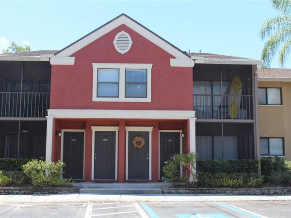 5602 BAYWATER DRIVE , TAMPA, FL 33615